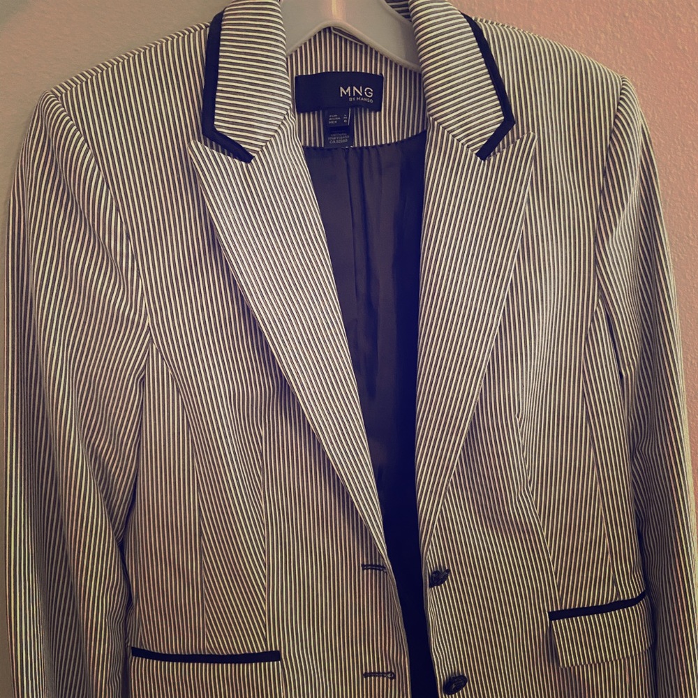NWT MNG Mango Striped Blazer